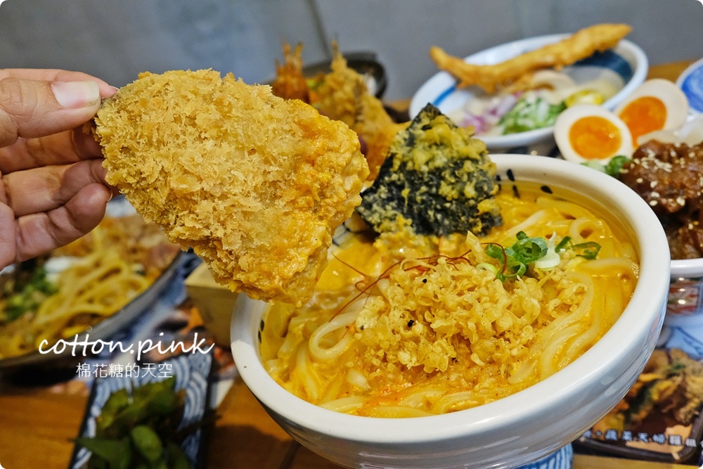 中友百貨旁小巷~小小麥一中店日式烏龍麵好好味!炸物盛合澎湃必點! 中友百貨旁小巷~小小麥一中店日式烏龍麵好好味!炸物盛合澎湃必點!