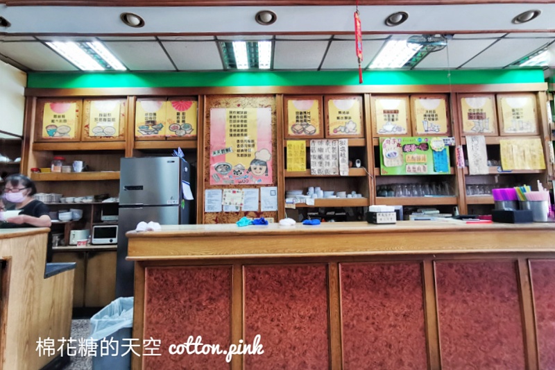 台中懷舊泡沫紅茶-上寶茶行回憶滿滿！菜單上還有蛋蜜汁、芬蘭汁耶！