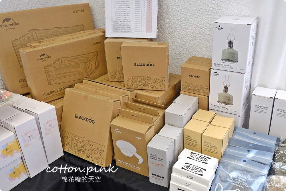 台中巷弄粉紅小市集好好買！香氛、圍巾、羊毛～超仙的啦！