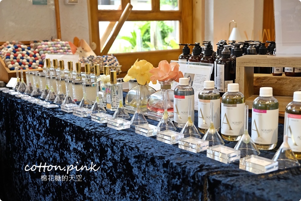 台中巷弄粉紅小市集好好買！香氛、圍巾、羊毛～超仙的啦！