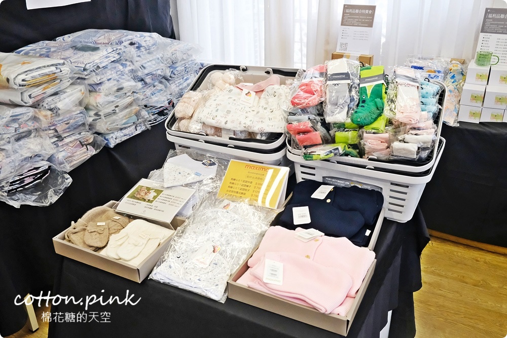 台中巷弄粉紅小市集好好買！香氛、圍巾、羊毛～超仙的啦！