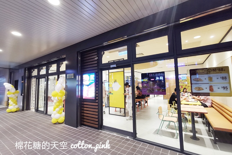 台中一中最新麥當勞開幕了！變化有點大～青春回憶回不去了