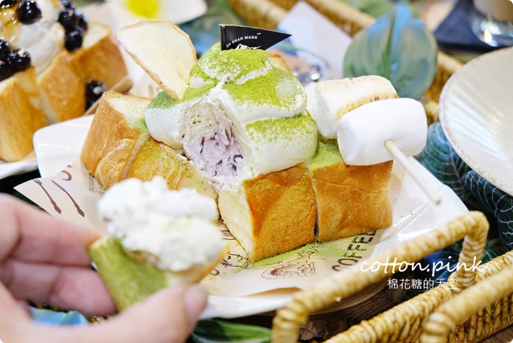 台中麵包店裡就能野餐?!沐山麵包露營風下午茶生吐司吃起來