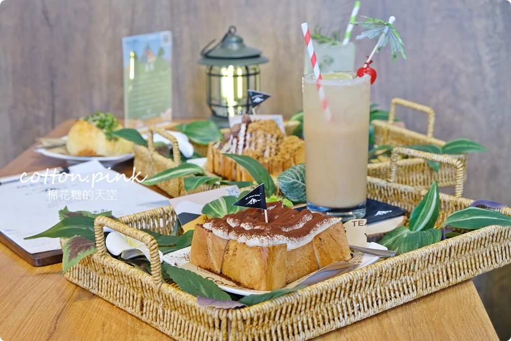 台中麵包店裡就能野餐?!沐山麵包露營風下午茶生吐司吃起來