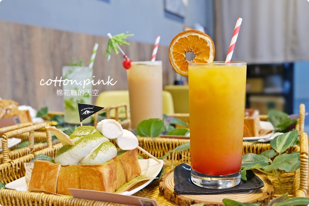 台中麵包店裡就能野餐?!沐山麵包露營風下午茶生吐司吃起來 台中麵包店裡就能野餐?!沐山麵包露營風下午茶生吐司吃起來