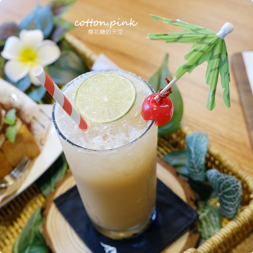 台中麵包店裡就能野餐?!沐山麵包露營風下午茶生吐司吃起來