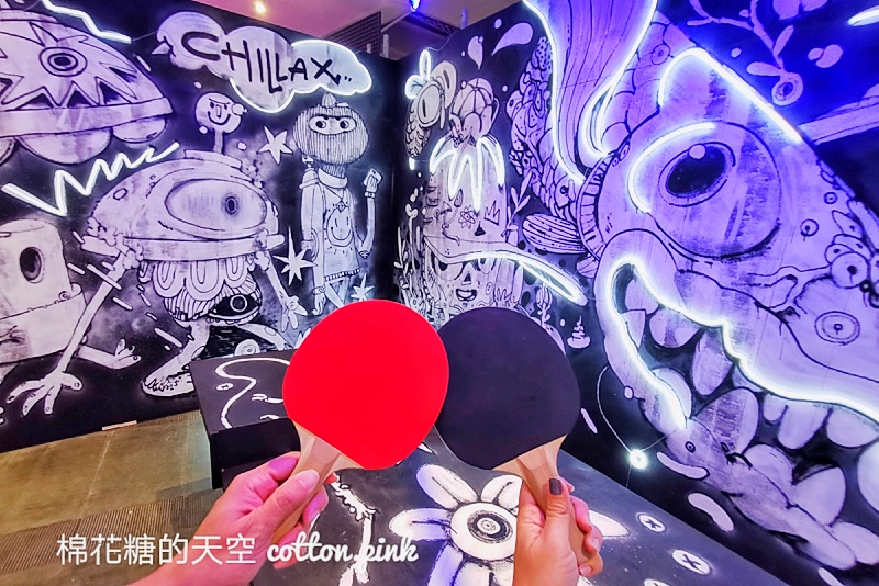 台中景點|超大花貓窩在草悟廣場地下室～草悟系七月半活動好拍又好玩