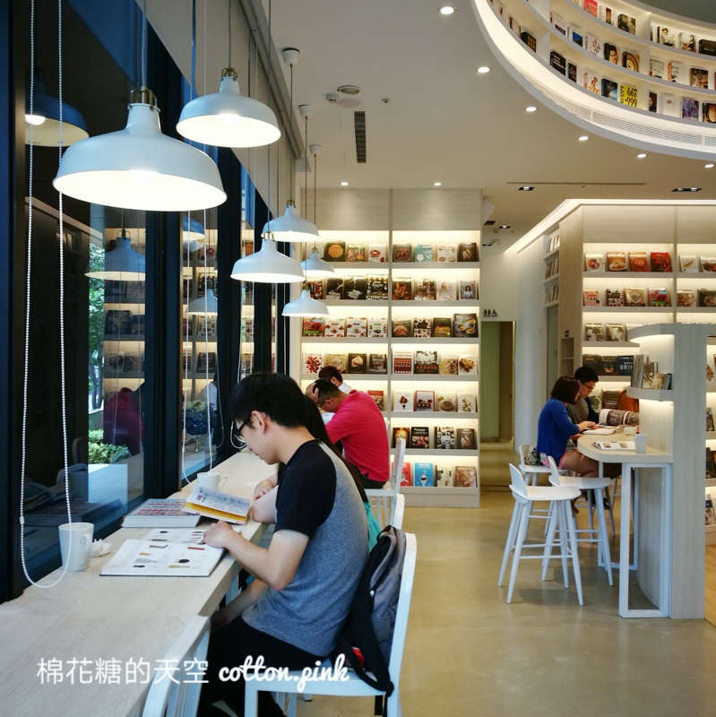 益品書屋台中館營業日期倒數計時中！兩場感恩音樂會資訊看這邊