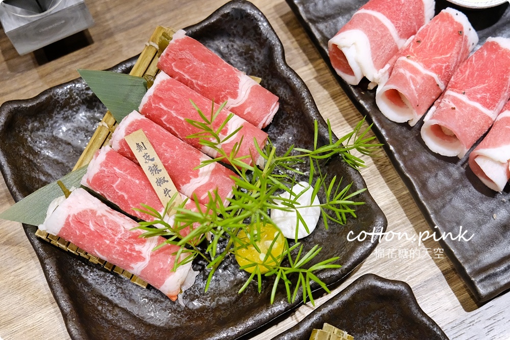 台中燒肉推薦|逢甲札卡燒肉谷歌評價4.9！同價位豐富變化直逼燒肉天花板