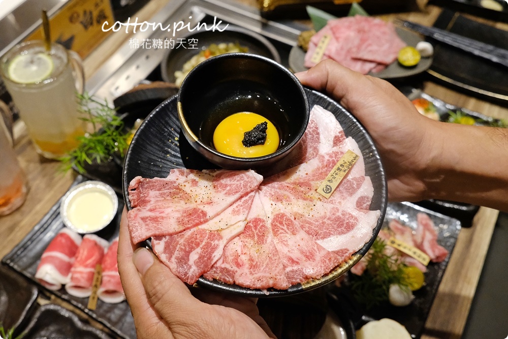 台中燒肉推薦|逢甲札卡燒肉谷歌評價4.9！同價位豐富變化直逼燒肉天花板