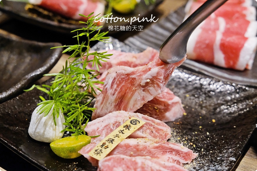 台中燒肉推薦|逢甲札卡燒肉谷歌評價4.9！同價位豐富變化直逼燒肉天花板