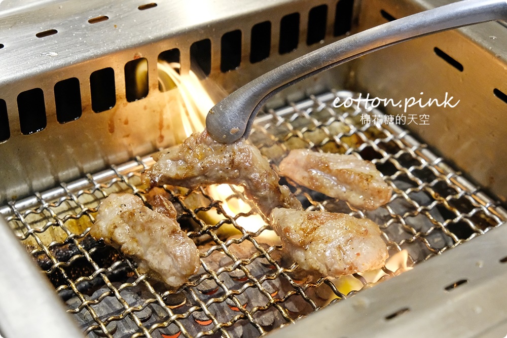 台中燒肉推薦|逢甲札卡燒肉谷歌評價4.9！同價位豐富變化直逼燒肉天花板