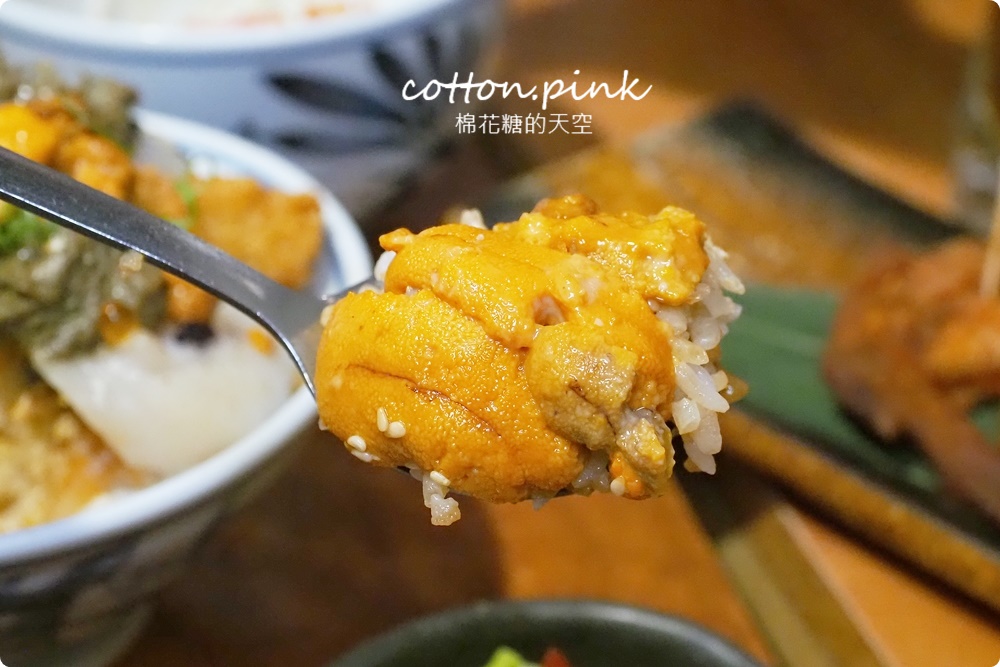 痛風丼飯大碗海鮮滿出來！森川丼丼大橋橫町不只好拍更好吃