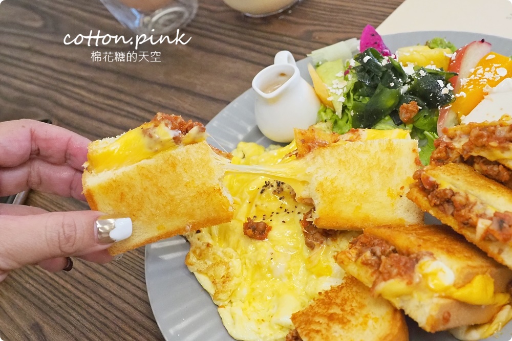 台中早午餐推薦|阿飛早午餐少見中式套餐好好味，台中半日遊最佳起點