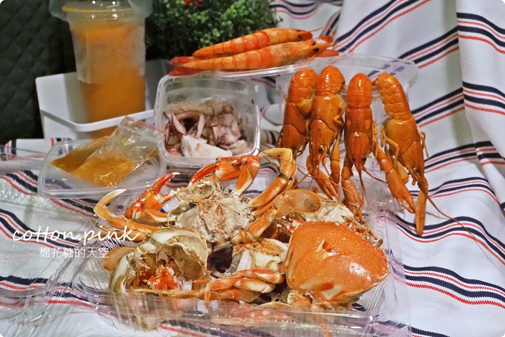 台中夜市最新推薦-海鮮饗宴，現蒸宜蘭黃金蟹、海釣透抽甜甜價