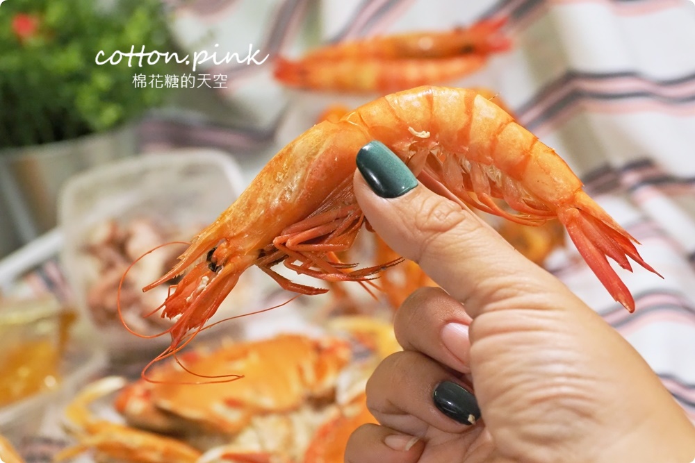 台中夜市最新推薦-海鮮饗宴，現蒸宜蘭黃金蟹、海釣透抽甜甜價