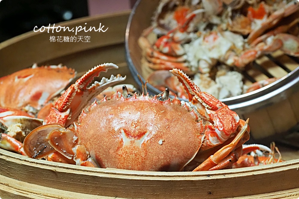 台中夜市最新推薦-海鮮饗宴，現蒸宜蘭黃金蟹、海釣透抽甜甜價