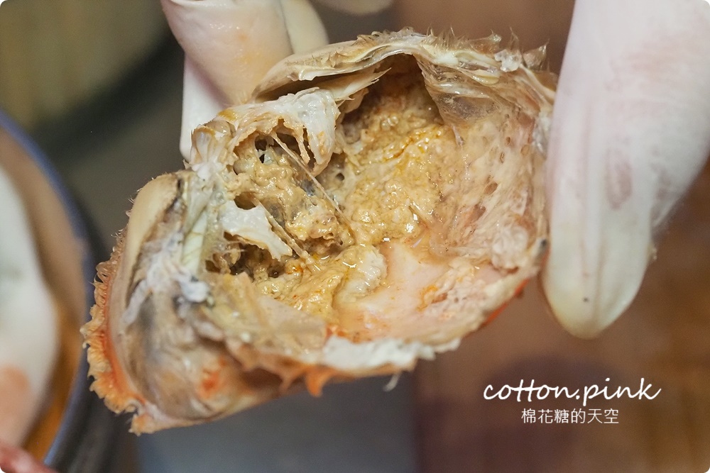 台中夜市最新推薦-海鮮饗宴，現蒸宜蘭黃金蟹、海釣透抽甜甜價
