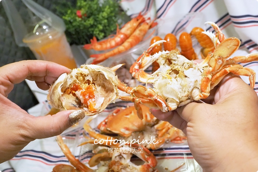 台中夜市最新推薦-海鮮饗宴，現蒸宜蘭黃金蟹、海釣透抽甜甜價
