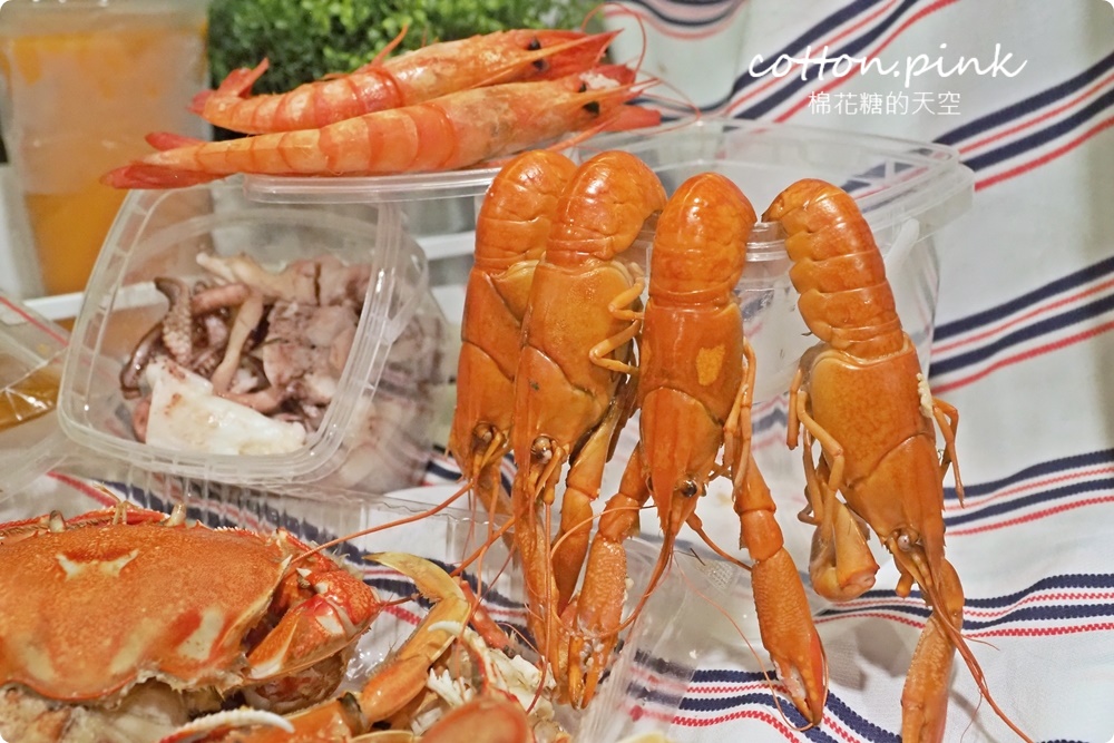 台中夜市最新推薦-海鮮饗宴，現蒸宜蘭黃金蟹、海釣透抽甜甜價