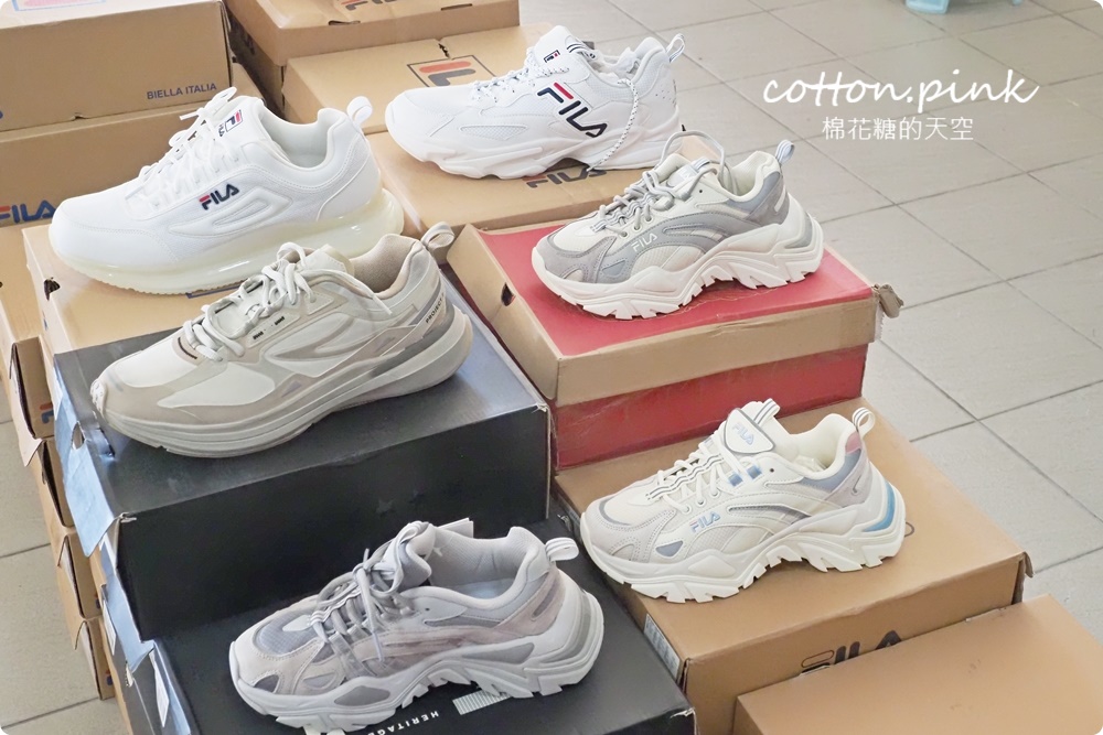 迪士尼童鞋驚喜包只要200元～專櫃童裝外套低於一折超級甜甜價一起帶回家！