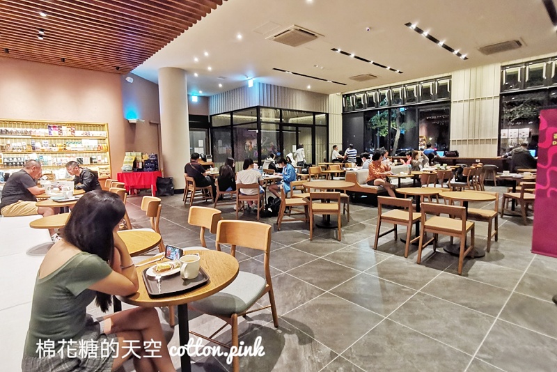 台中豐原星巴克全新開幕！不只有得來速還帶點中國風～