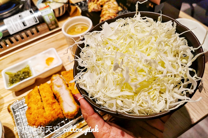 台中王品美食街？阪前和牛鐵板燒台中第一家~外加初瓦、肉次方、品田大集合
