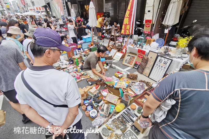 台中二手市集爆人氣～蚤物盛典現場超多銅板價商品可以來挖寶！
