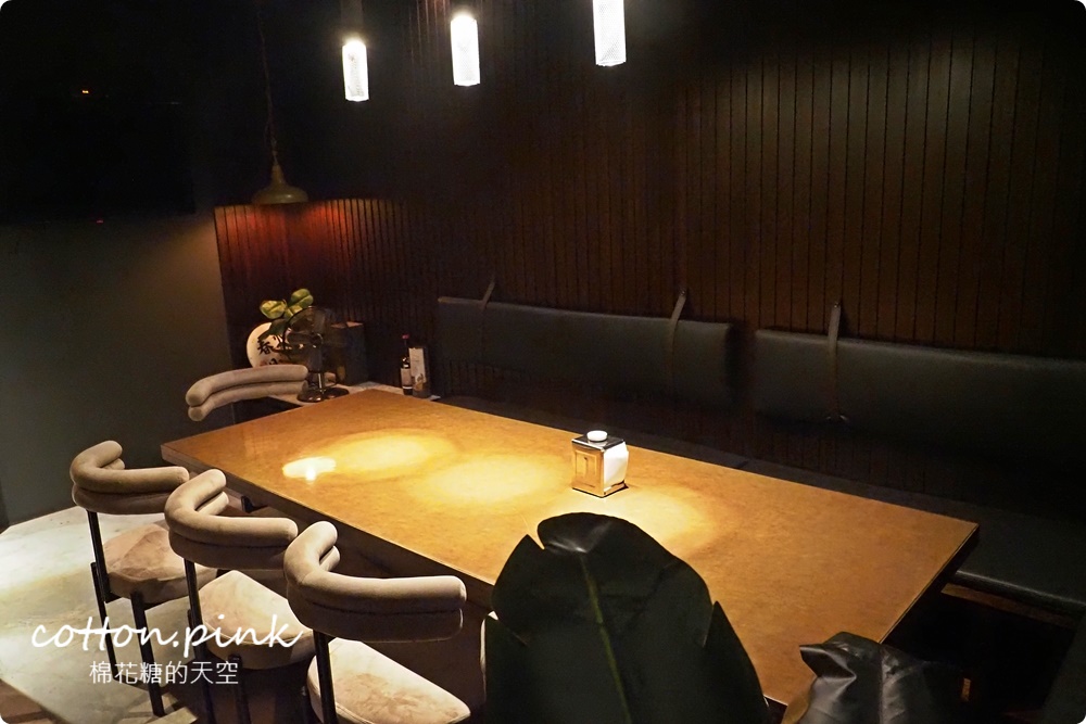 台中巷弄居酒屋～鮨遇|小小麥最新菜單超澎湃，聚餐、包場活動好去處~有獨立包廂