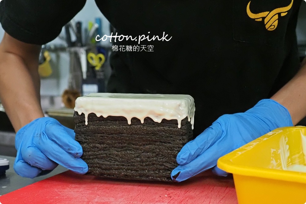 草莓季必吃！草莓可頌、巴斯克、生乳輕乳酪～牛頌草莓生乳可頌季節限定上市