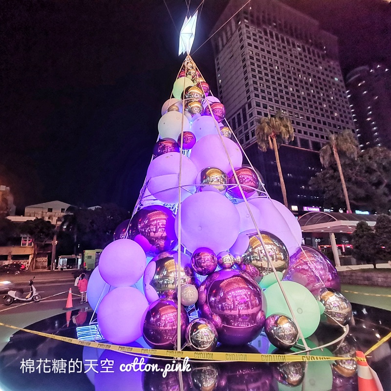 台中聖誕樹懶人包快收藏！聖誕一日遊從這兒開始～拍照打卡衝一波