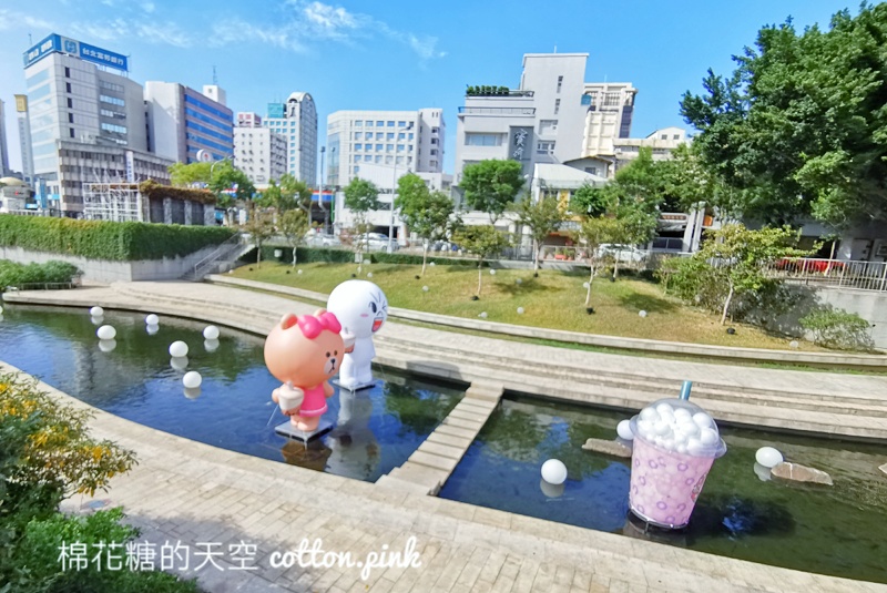 2023台中耶誕嘉年華～柳川場台中好甜搶先看！熊大、兔兔降落台中