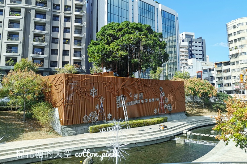 2023台中耶誕嘉年華～柳川場台中好甜搶先看！熊大、兔兔降落台中
