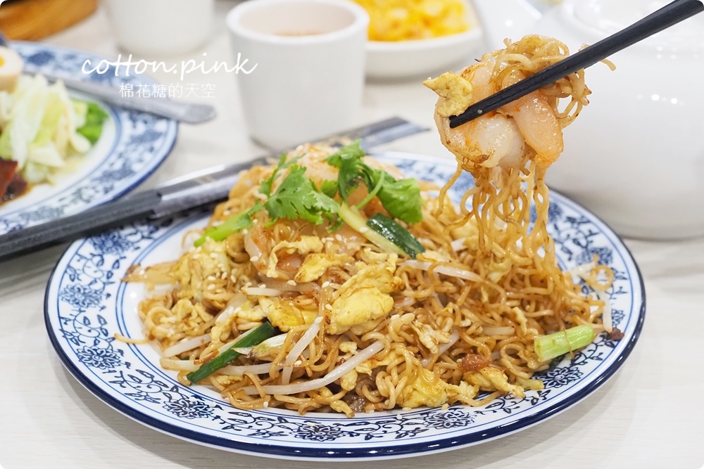 台中頂級版燒臘三寶飯！龍富貴推出港式燒臘個人餐～升級櫻桃鴨超多汁