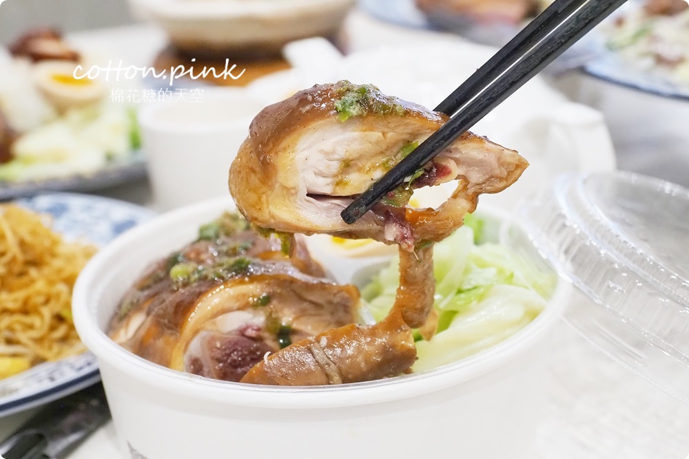台中頂級版燒臘三寶飯！龍富貴推出港式燒臘個人餐～升級櫻桃鴨超多汁