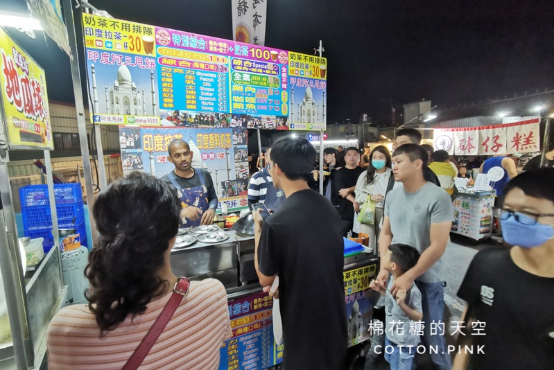 台中大慶夜市排隊攤位-印度甩餅，老闆超像國際巨星的啦～