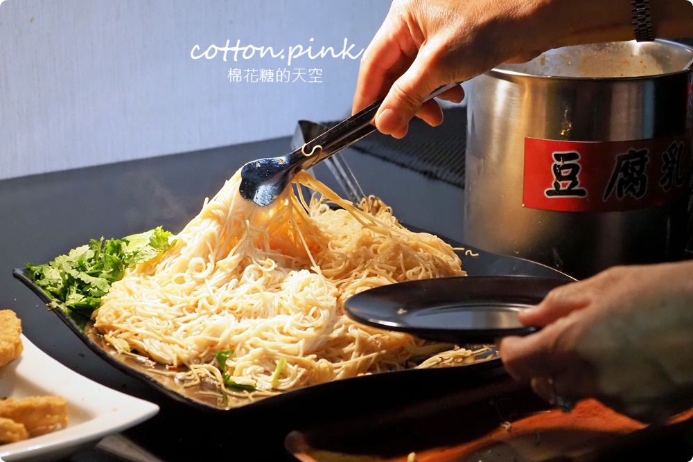 台中羊肉爐吃到飽推薦-正老林羊肉爐羊大骨、羊腳筋通通吃到飽！