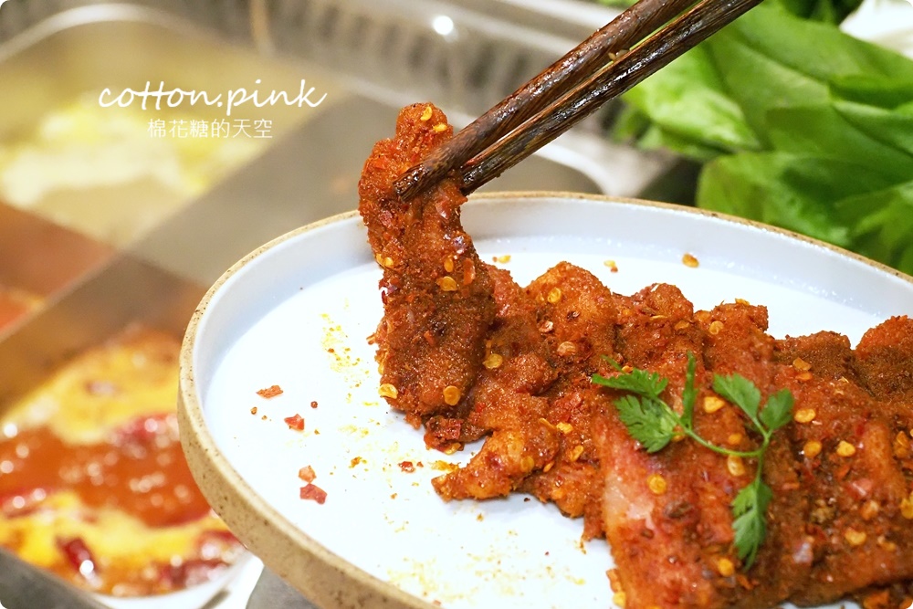台中最新麻辣火鍋！重慶火鍋緋花～燉牛肉放題吃起來，燒肉風間最新品牌