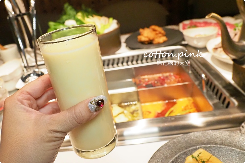 台中最新麻辣火鍋！重慶火鍋緋花～燉牛肉放題吃起來，燒肉風間最新品牌