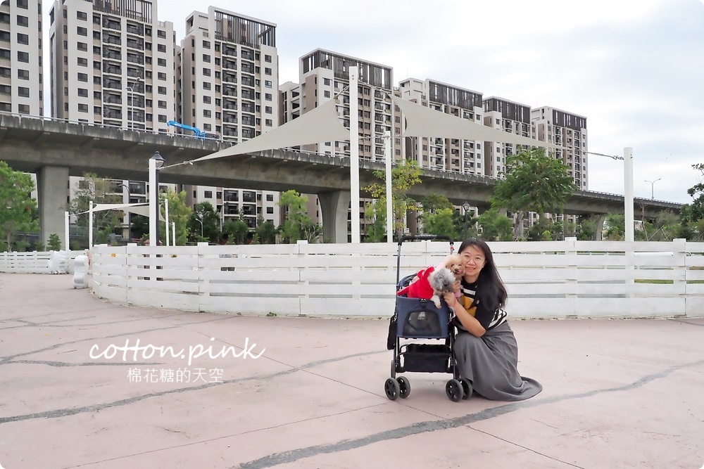 台中最夯公園-馬卡龍公園玩到不想回家啦！周邊好料美食推薦看這篇～