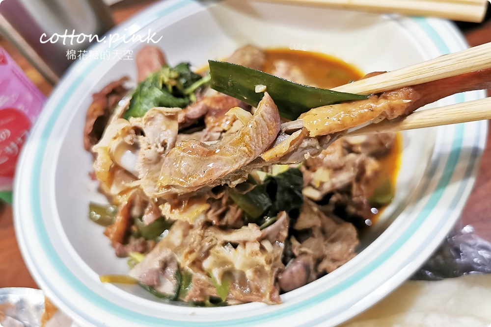 台中最夯公園-馬卡龍公園玩到不想回家啦！周邊好料美食推薦看這篇～