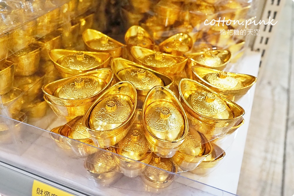 台中過年春節這裡買最划算！台灣e食館根本迷你版年貨大街