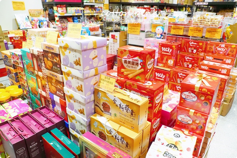 台中過年前一定要來！豐亞食品禮盒買十送一～限量巧克力超喜氣