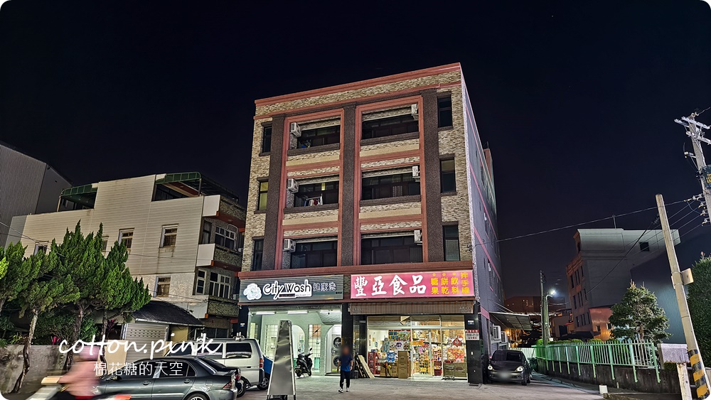 台中過年前一定要來！豐亞食品禮盒買十送一～限量巧克力超喜氣