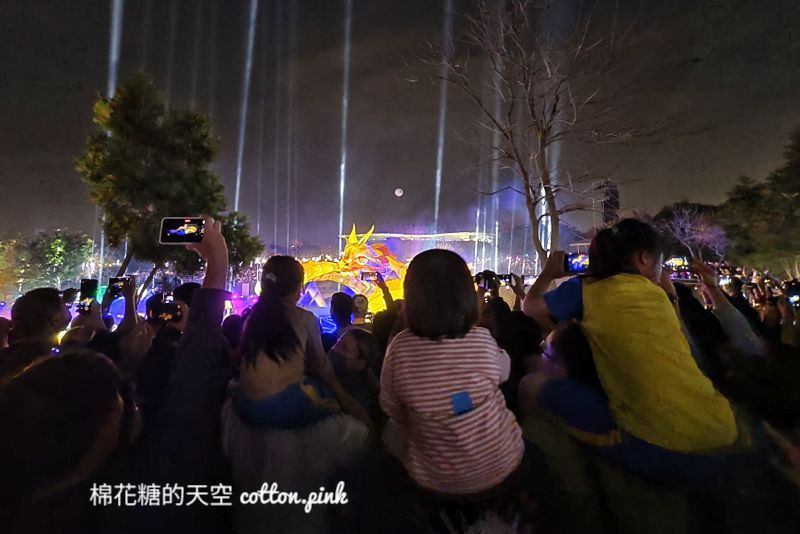 2024台中燈會主燈秀最佳角度大公開!三個位置大評比