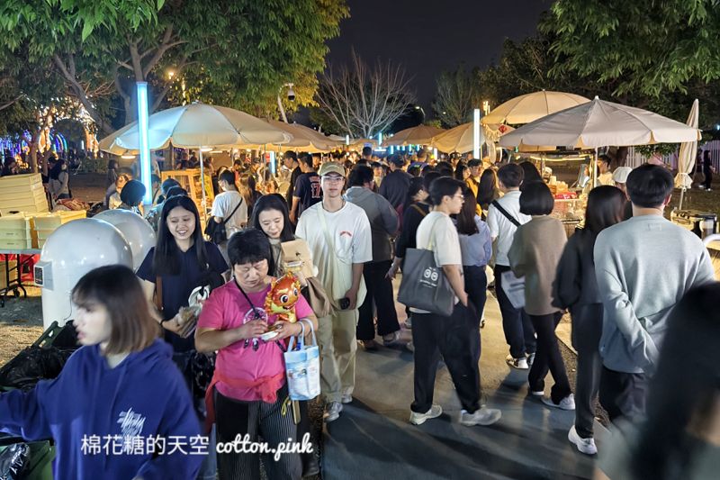 台中燈會平日也有夜市？週末市集才有的人氣點心平日想吃趁這波