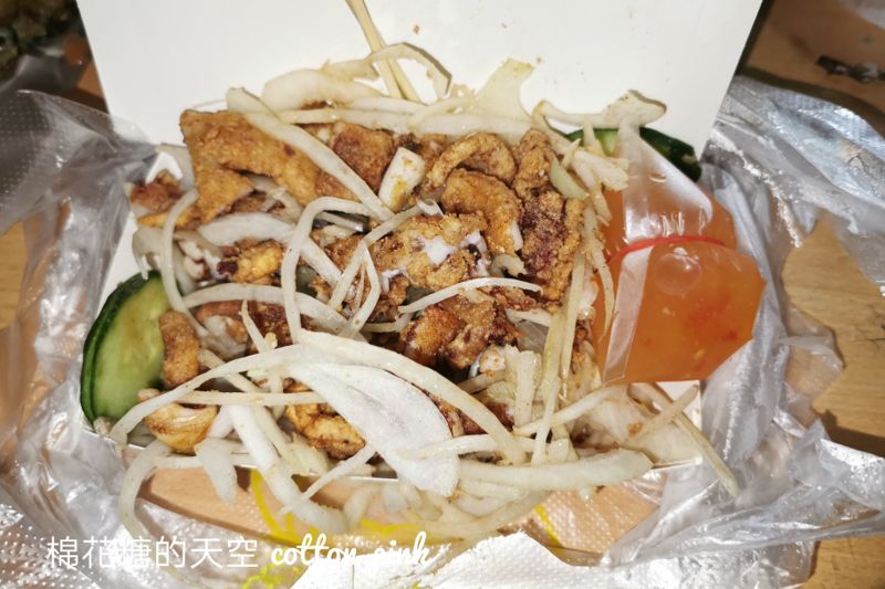 自強夜市必吃多一家！超大香酥海味魷魚王~竟然還有酥炸龍珠王