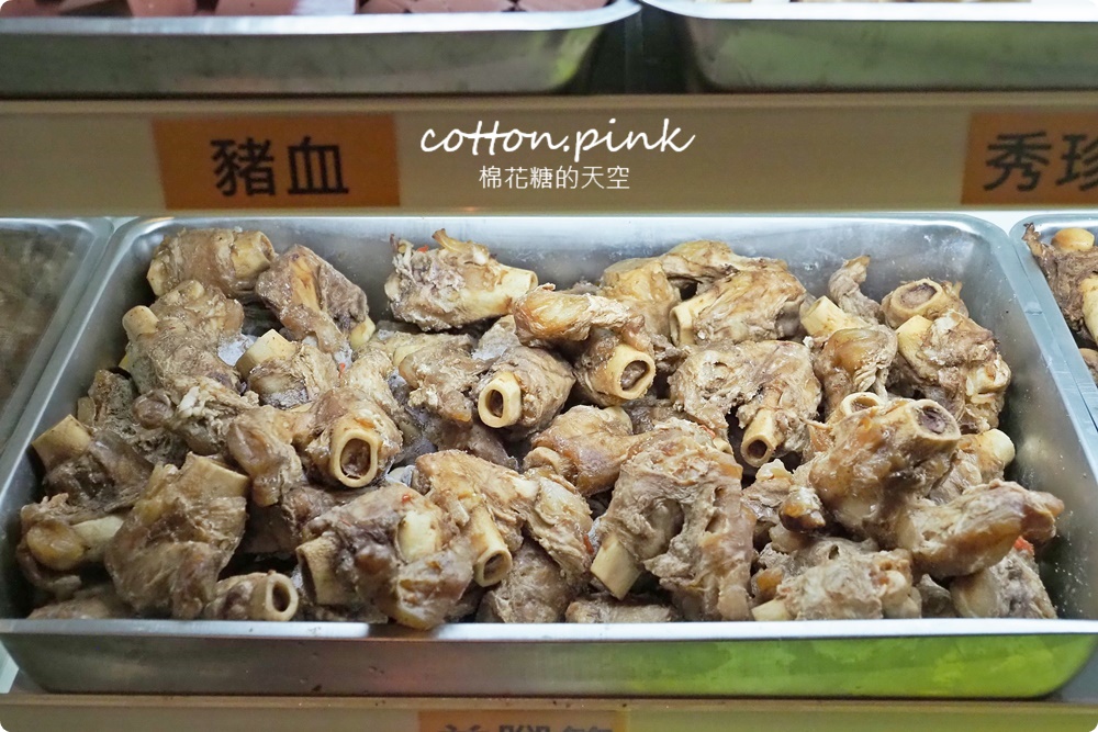 台中羊肉爐吃到飽-耀武羊威自助吧提供七種羊部位！聚餐還有VIP包廂