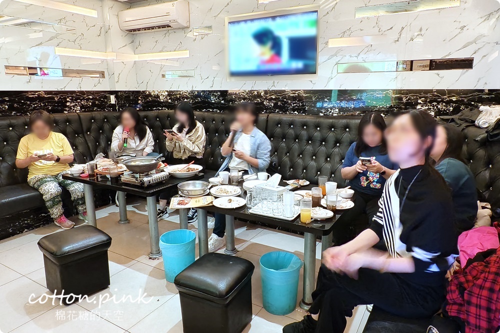 台中KTV老店-阿拉丁KTV崇德店熱炒菜色選擇多！主題包廂儀式感滿滿