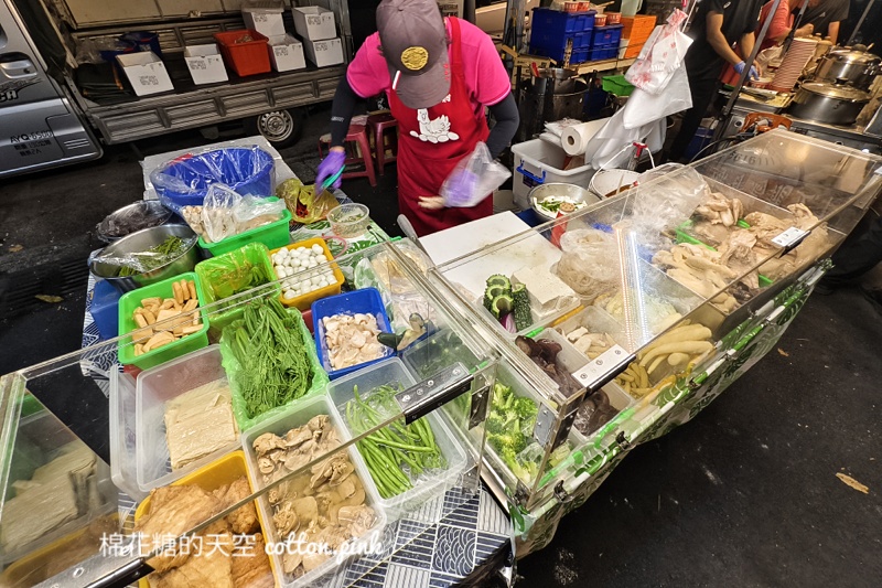 台中四張犁夜市一週只有一天！在地人必吃攻略快收藏